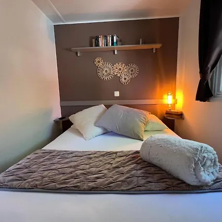 Mobil-home Domaine 4 Etoiles De L'ile D'or Vue Pour 4 Personnes Saint-Raphaël