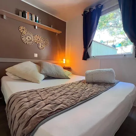 Mobil-home Domaine 4 Etoiles De L'ile D'or Vue Pour 4 Personnes Saint-Raphael (Var)